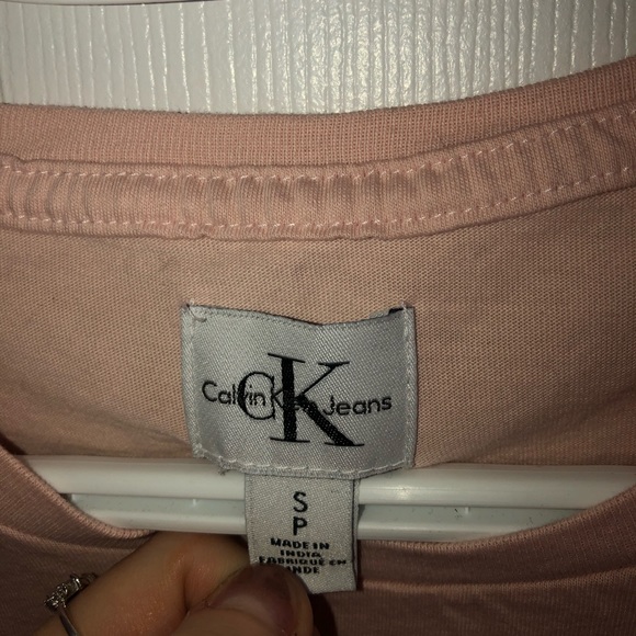 Calvin Klein cropped t-shirt - Picture 2 of 4